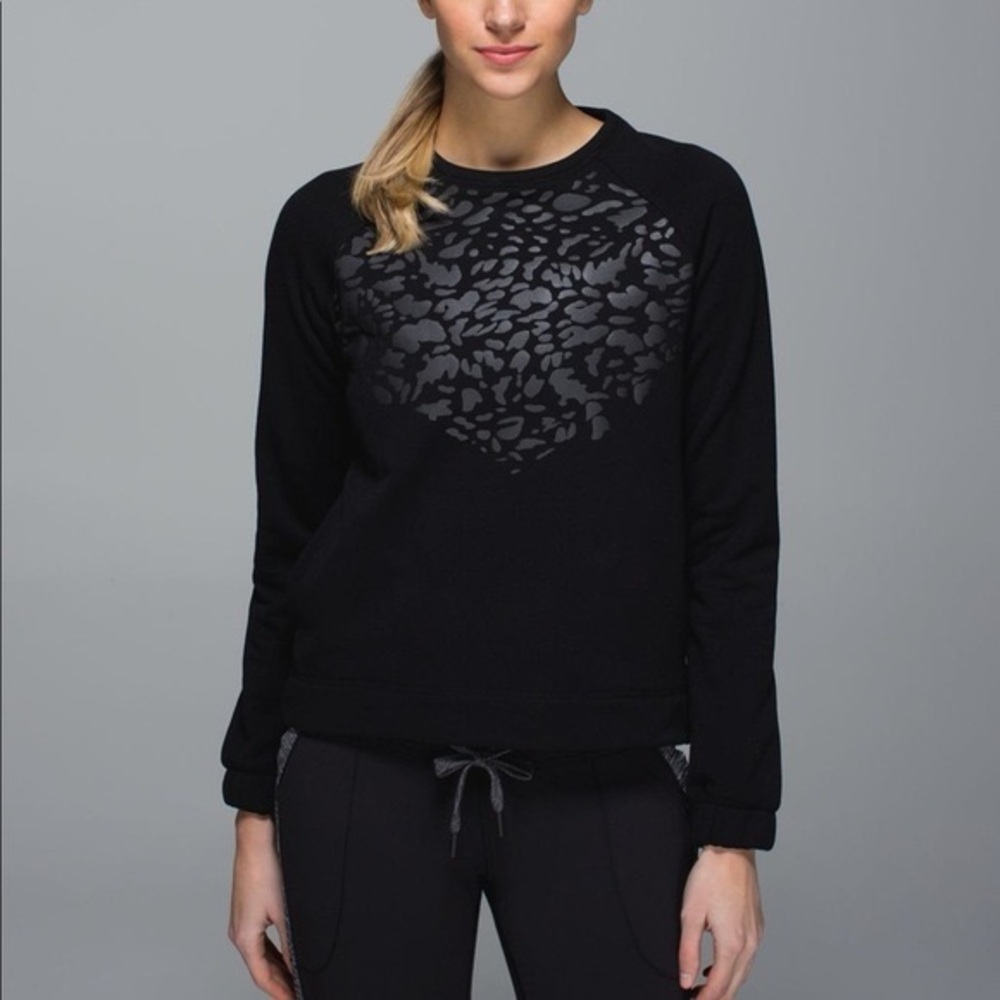 Lululemon Black Snapshot Crew Sweatshirt size 4 - Picture 1 of 7